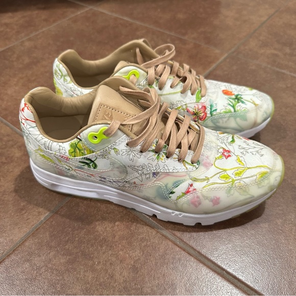 Nike Shoes - Nike x Liberty London Air Max 1 Ultra